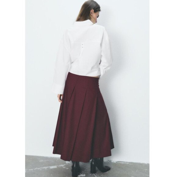 NEW Zara | High-waist Pleated Midi Skirt In Burgundy - Picture 4 of 11
